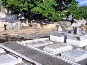 diamond diaspora jewish cemetery